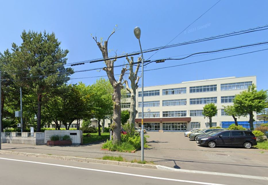 札幌市立東栄中学校まで1129ｍ