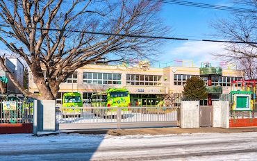 白石幼稚園まで220ｍ