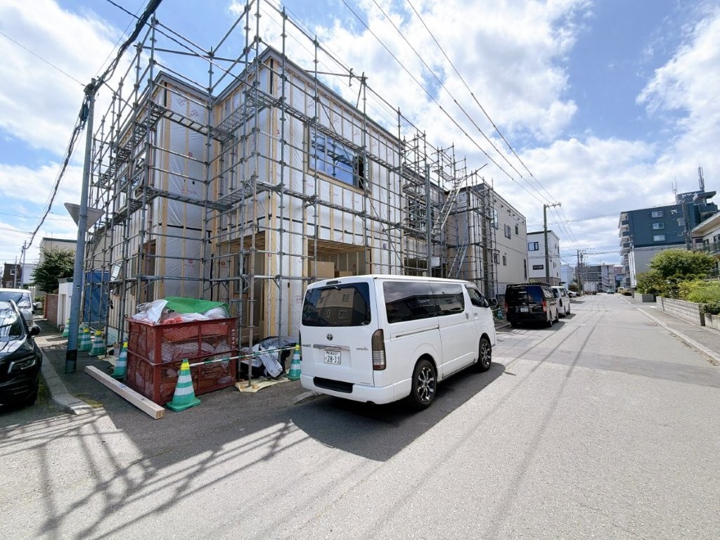 大工工事中